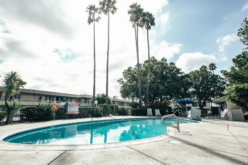 Vagabond Inn Oxnard image 24